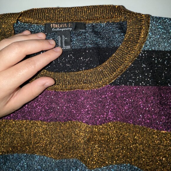 Forever 21Contemporary metallic sweater XL - Picture 6 of 6